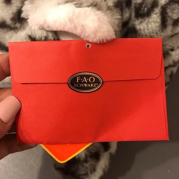 NWT F.A.O Schwartz adopt a pet wild endangered plush Grey snow leopard - Picture 8 of 8